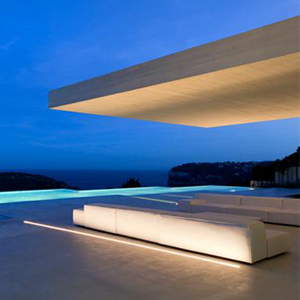 混凝土體量構(gòu)成建筑之美——西班牙海濱城市Sardinera經(jīng)典案例