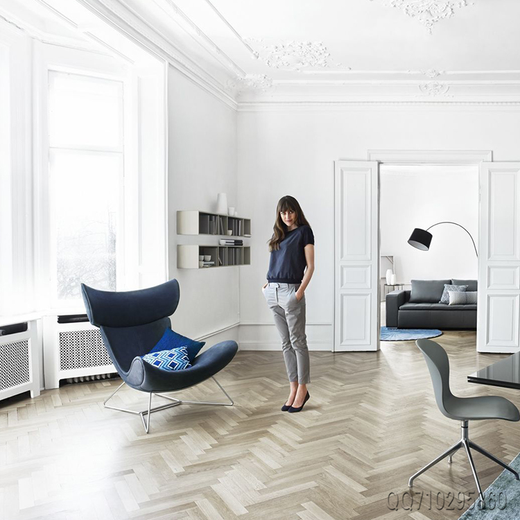 布質(zhì)方腳 躺椅易默拉模特椅Henrik Pedersen設(shè)計 電鍍 面料顏色高品質(zhì)