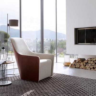 北歐法國設(shè)計(jì)師 單人椅 福斯特扶手椅沙發(fā)經(jīng)典商務(wù)休閑椅 雙色布藝西皮