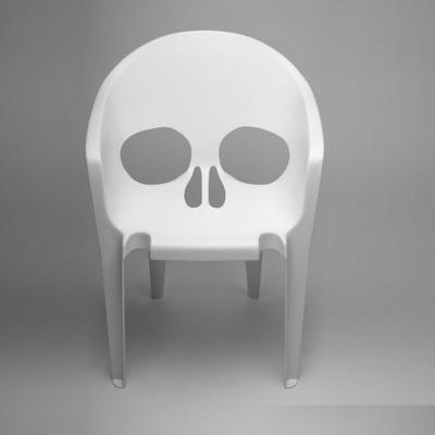STQTVM Chair 玻璃鋼餐椅 臉孔臉譜椅 個性四孔骷髏椅 頭骨椅白色