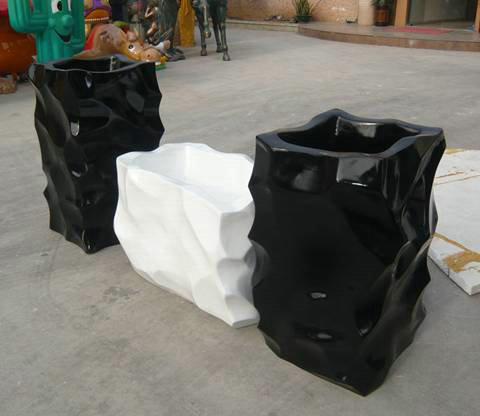 新款玻璃鋼異形皺形表面客廳花盆 公共場所時(shí)尚花盆 景觀花盆擺件