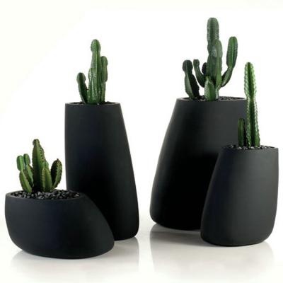 四件一套 溫頓 別墅花器花瓶飾品辦公家具 黑色白色等 熱賣現(xiàn)貨  電視電影廣告道具出租