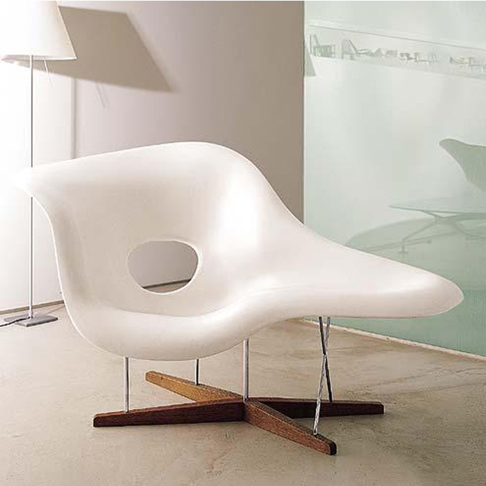 貝殼貴妃椅Eames La Chaise伊姆斯夫婦美人貴妃椅陳列展示模特椅