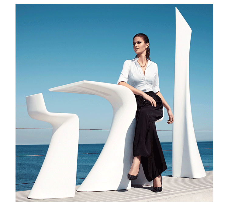 北歐品牌 創(chuàng)意設計師家具 吧凳 玻璃鋼烤漆酒吧前臺吧椅 高腳酒吧酒店椅