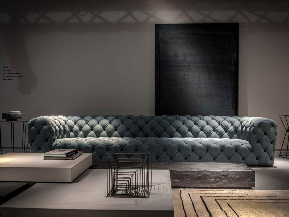 巴克斯特意大利Paola Navone設(shè)計(jì)家具 單人雙人三人位沙發(fā) 拉扣 歐式現(xiàn)代古典 布藝皮革真皮沙發(fā)