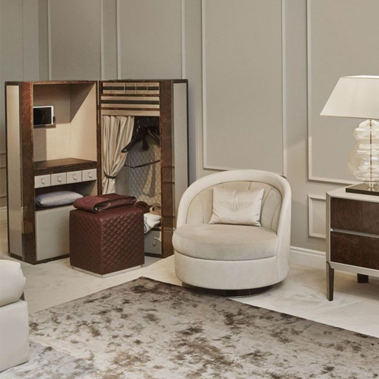 賓利家具阿什利BENTLEY HOME  ASHLEY 不銹鋼電鍍腳圓形杯子休閑椅餐椅美容椅