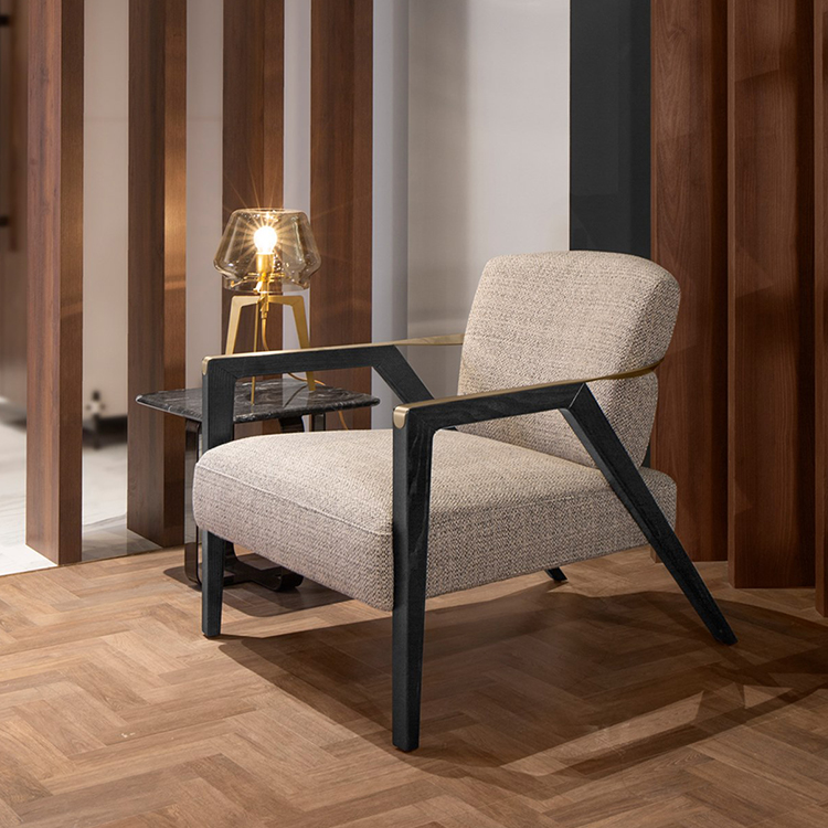 意大利阿斯頓馬丁 Aston Martin 新中式單人沙發(fā)椅 不銹鋼銅色金色黑色馬鞍皮超纖仿真皮極簡(jiǎn)家具